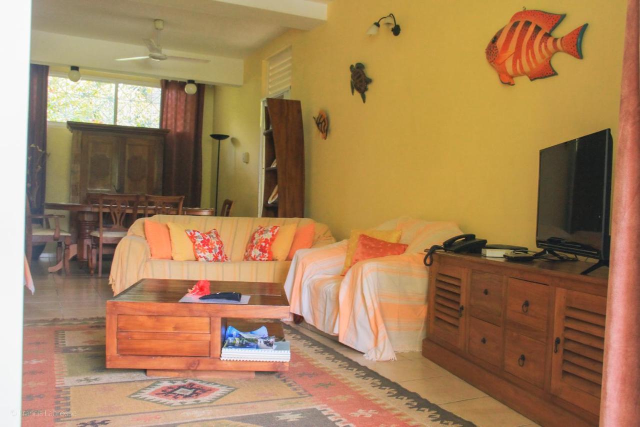 Residence Monte-Cristo Anse Boileau エクステリア 写真