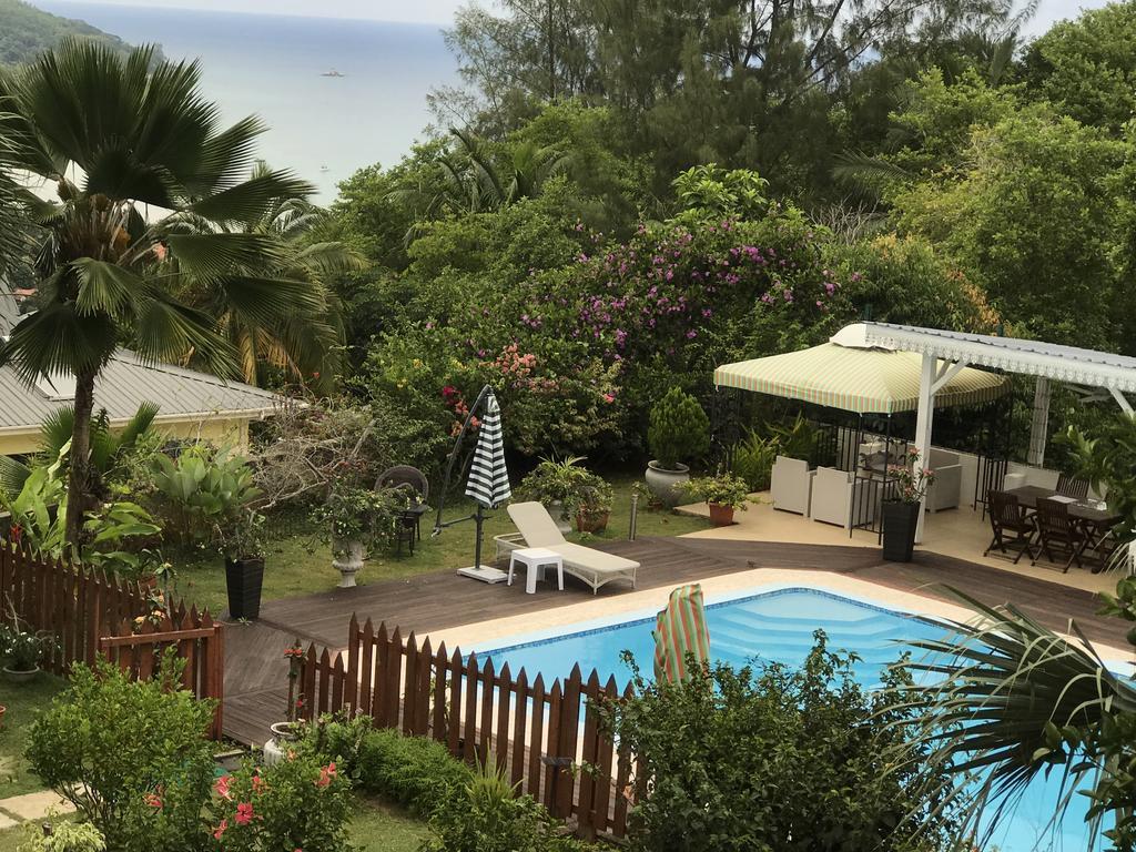 Residence Monte-Cristo Anse Boileau エクステリア 写真